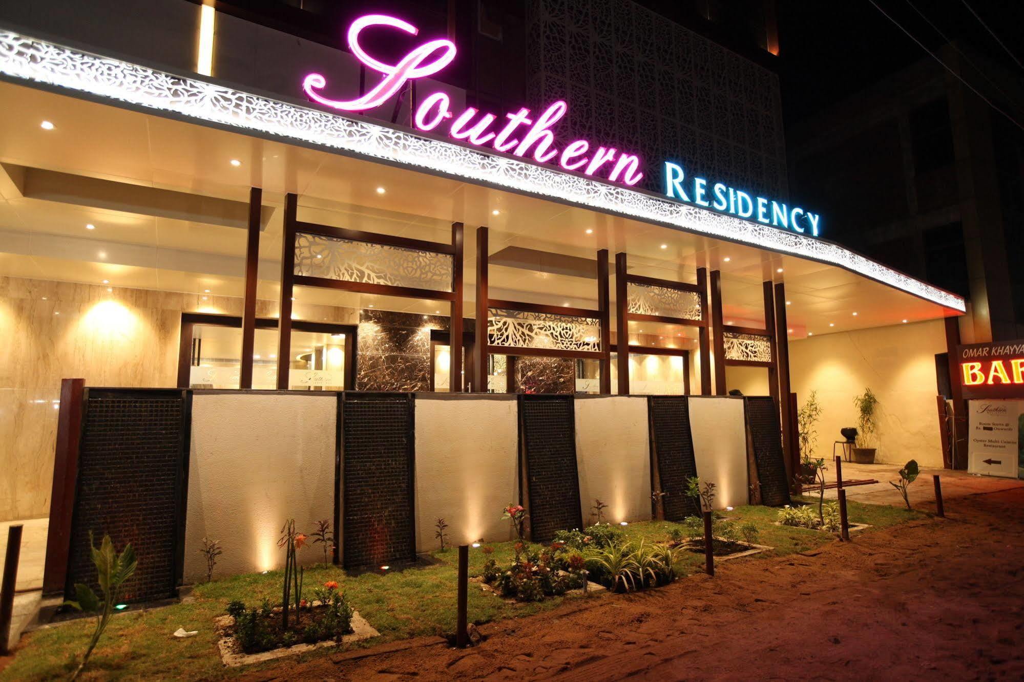 Hotel Southern Residency Kelambakkam Exterior photo